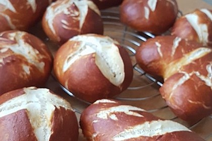 Laugenstangen, selbst gemacht 72