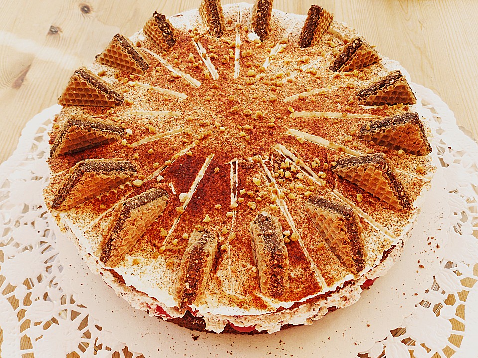 Hanuta - Torte von petrapa | Chefkoch.de
