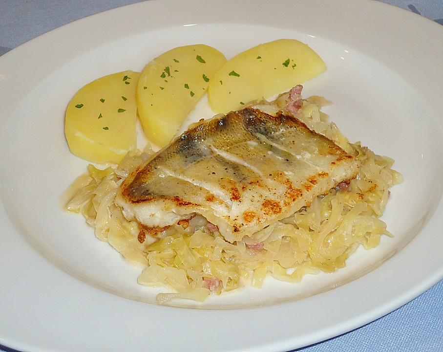 Zanderfilet auf Bayrisch Rahmkraut von Sivi | Chefkoch.de