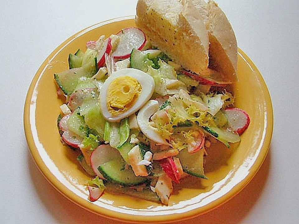 Bunter Salat mit Ei, Salami etc. von sissimuc | Chefkoch.de