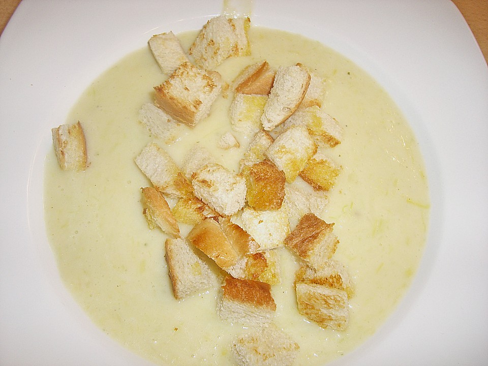 Lauchcremesuppe mit Croutons von Waldfee21 | Chefkoch.de