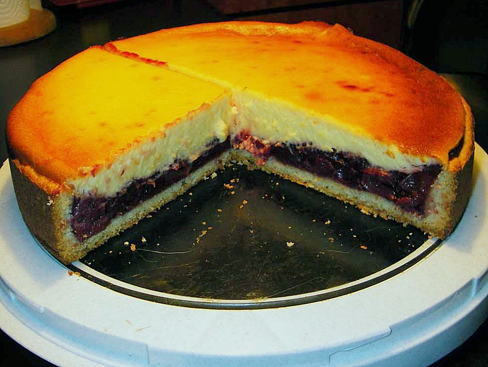 Kirsch-Käsetorte von Martine | Chefkoch.de