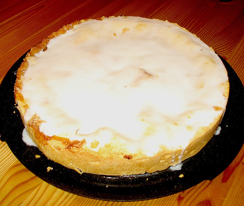 Gedeckter Apfelkuchen mit Guss von mellowmood | Chefkoch.de
