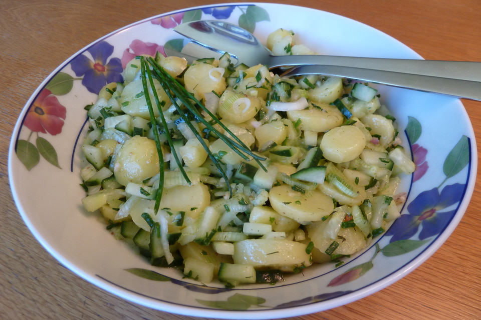 Grüner Kartoffelsalat mit Schnittlauch von ista | Chefkoch.de
