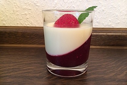 Panna cotta mit Himbeer - Gelee 5
