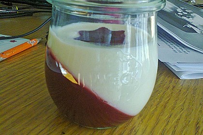 Panna cotta mit Himbeer - Gelee 18