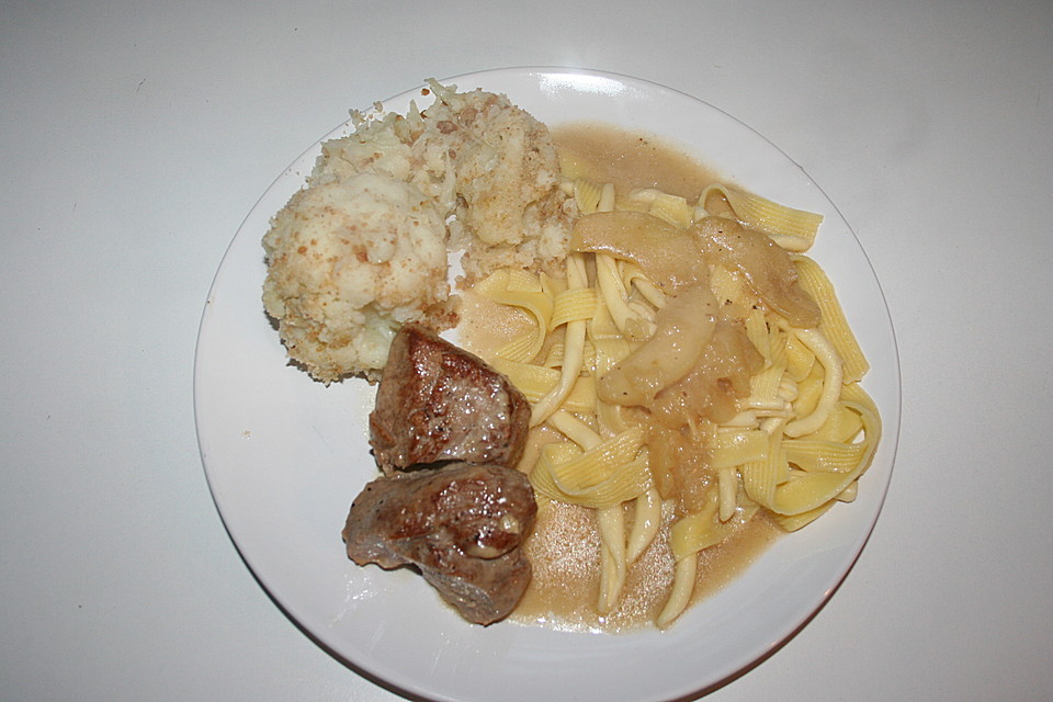 Schweinefilet mit Äpfeln in Calvados - Sauce | Chefkoch.de