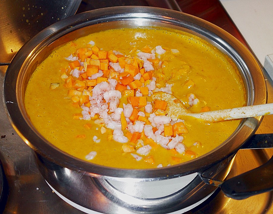 Kürbiscremesuppe mit Shrimps von Fozzybaer1 | Chefkoch.de