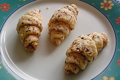 Gerollte Mini-Nusshörnchen 15