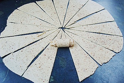Gerollte Mini-Nusshörnchen 26