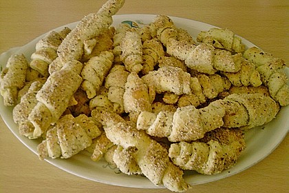 Gerollte Mini-Nusshörnchen 150