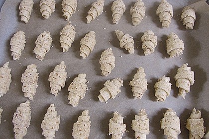 Gerollte Mini-Nusshörnchen 133