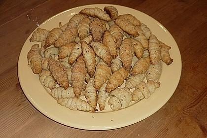 Gerollte Mini-Nusshörnchen 107