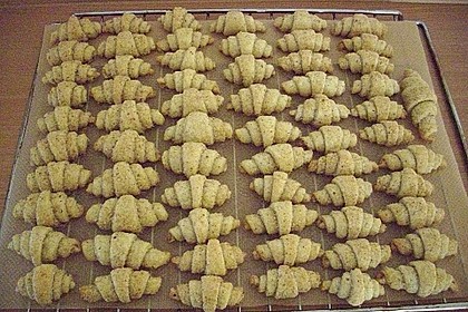 Gerollte Mini-Nusshörnchen 121