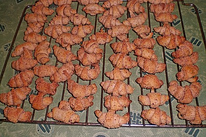 Gerollte Mini-Nusshörnchen 126