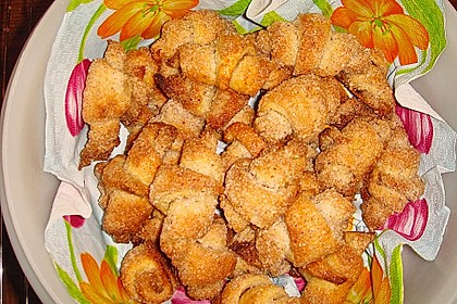 Gerollte Mini-Nusshörnchen 159