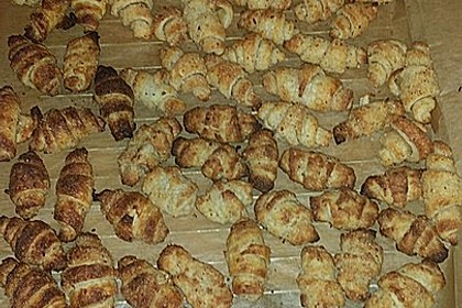 Gerollte Mini-Nusshörnchen 218