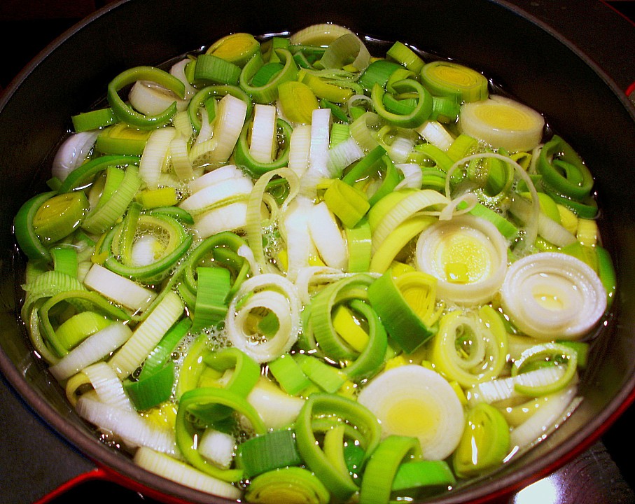 Lauchgemüse in Bechamelsauce von iobrecht | Chefkoch.de