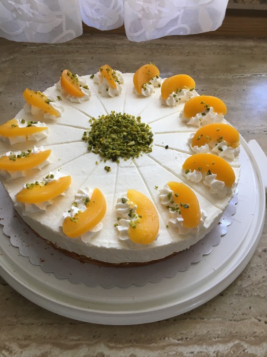 Quark - Pfirsich - Sahne - Torte von paehm | Chefkoch.de