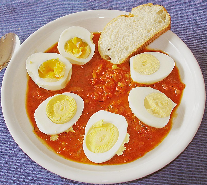 Gekochte Eier in pikanter Tomatensauce von Ragazza311 | Chefkoch.de