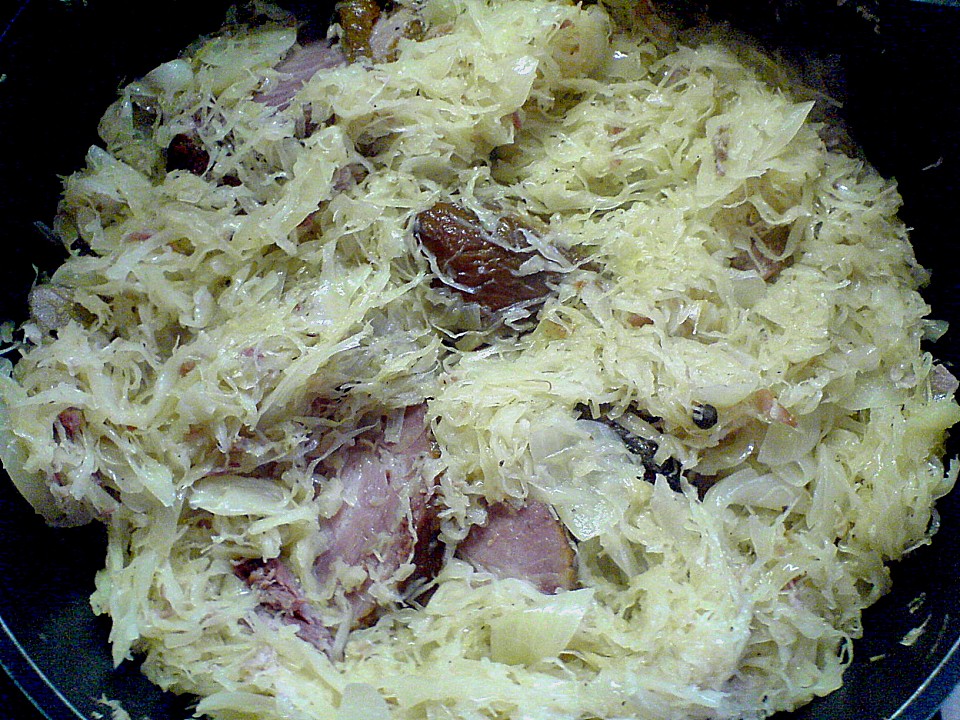 Grassis Sauerkraut mit Speck und dicker Räucherrippe von grassi ...