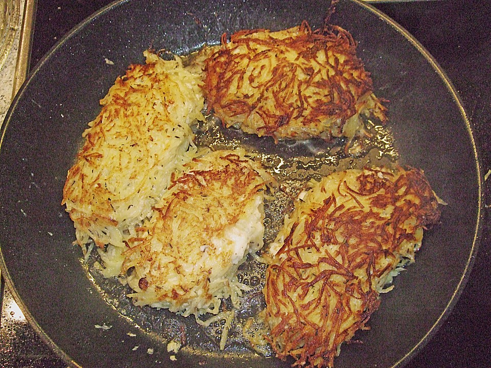 Kartoffel - Mozzarella - Schnitzel auf Sauerkraut von msdeluxe ...