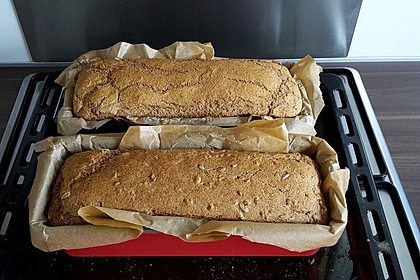 Saftiges Vollkornbrot 14