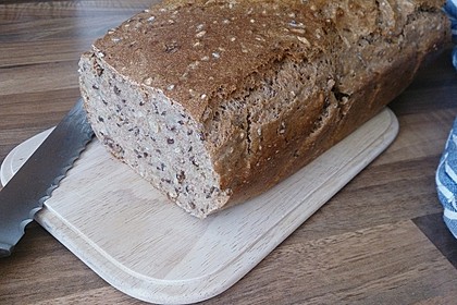 Saftiges Vollkornbrot 114