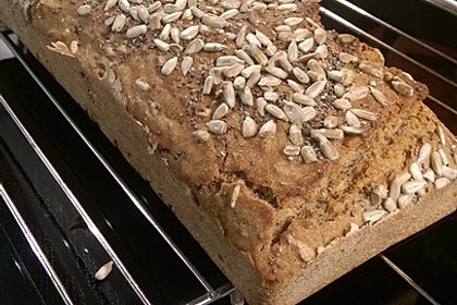 Saftiges Vollkornbrot 109