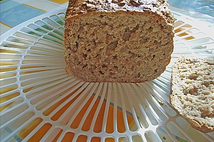 Saftiges Vollkornbrot 244