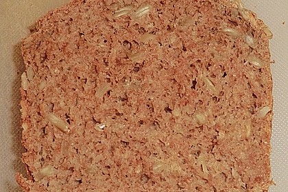 Saftiges Vollkornbrot 213