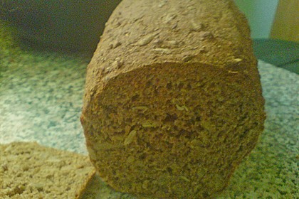 Saftiges Vollkornbrot 304
