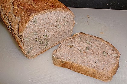 Saftiges Vollkornbrot 170