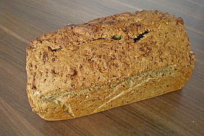 Saftiges Vollkornbrot 160