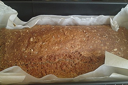 Saftiges Vollkornbrot 242