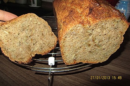 Saftiges Vollkornbrot 202