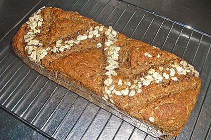 Saftiges Vollkornbrot 33