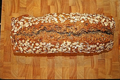 Saftiges Vollkornbrot 44