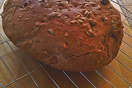 Saftiges Vollkornbrot 247