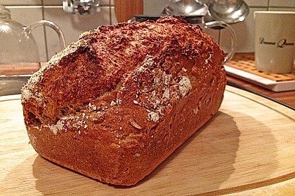 Saftiges Vollkornbrot 151