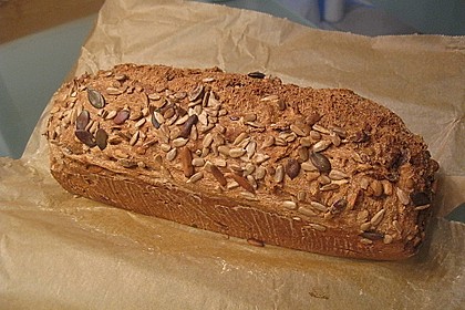 Saftiges Vollkornbrot 87