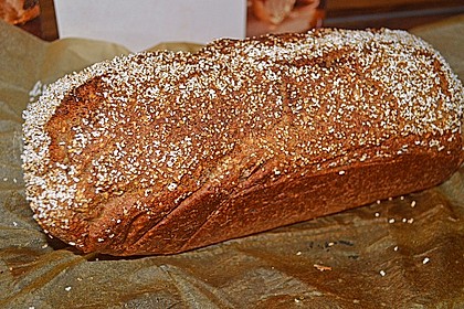 Saftiges Vollkornbrot 75