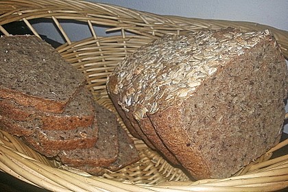 Saftiges Vollkornbrot 58
