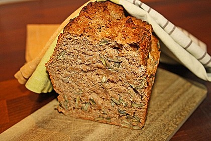 Saftiges Vollkornbrot 38