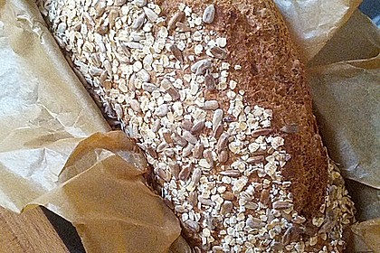 Saftiges Vollkornbrot 63