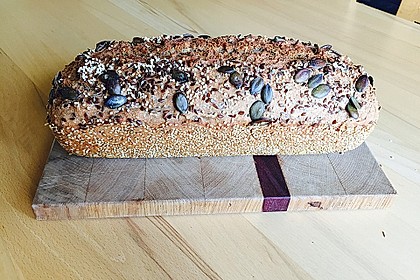 Saftiges Vollkornbrot 11