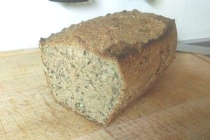 Saftiges Vollkornbrot 68