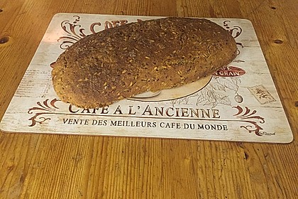Saftiges Vollkornbrot 74