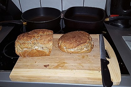 Saftiges Vollkornbrot 235