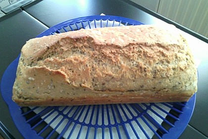 Saftiges Vollkornbrot 214